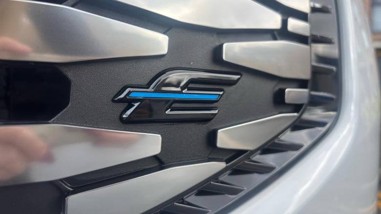 Ford Transit Custom E-320 L1 Rwd 100kW 65kWh H1 Van Limited Auto